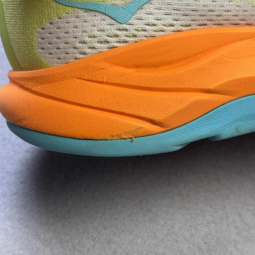 Hoka One One pre owned